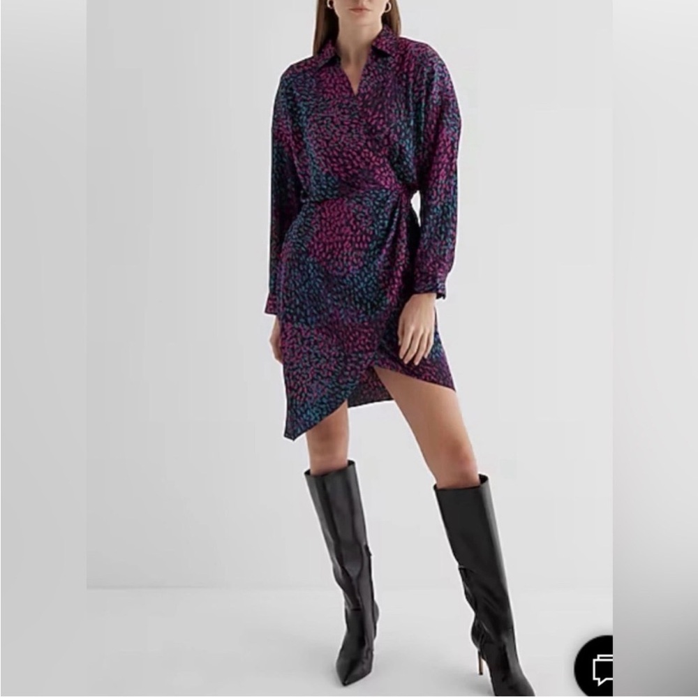 NWOT - Printed V-Neck Surplice Asymmetrical Mini Portofino Shirt Dress - Size S